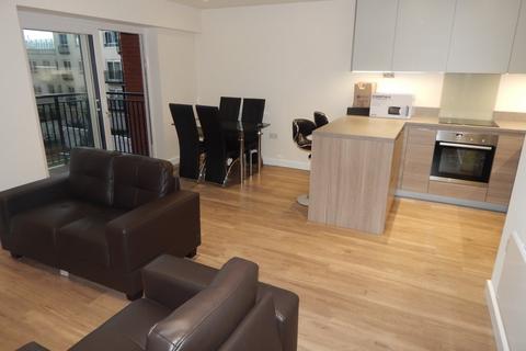 1 bedroom flat to rent, Goldhawk House, 10 Beaufort Square NW9