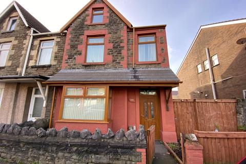 3 bedroom end of terrace house for sale, Pant Yr Heol, Neath, Neath Port Talbot.