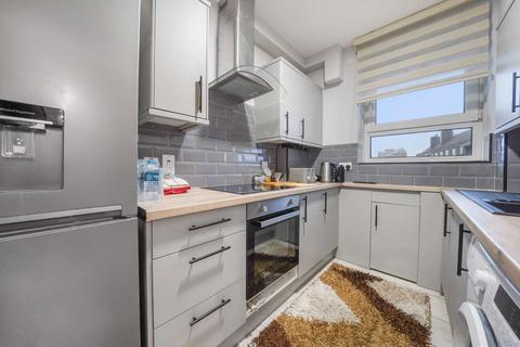 1 bedroom flat for sale, East Street, Elephant & Castle, London