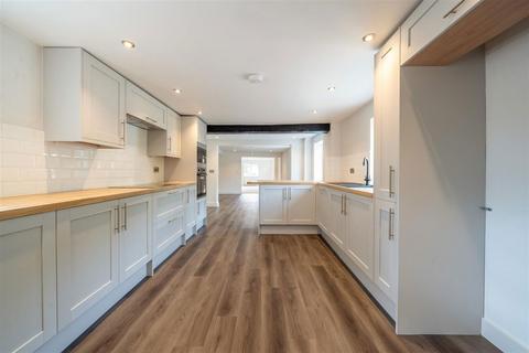 undefined, Grimley House, Grimley, Worcester, Worcestershire. WR2 6LU