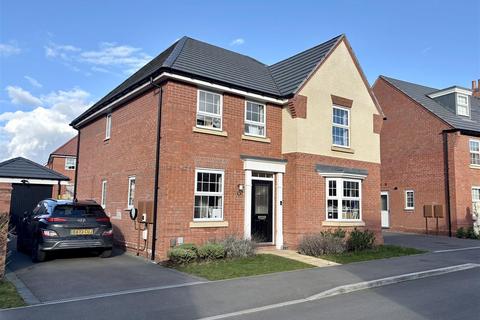 4 bedroom detached house for sale, Wilson Close, Hugglescote LE67