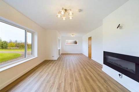 3 bedroom detached bungalow for sale, Hunters Moon, Maesbrook, SY10 8QW