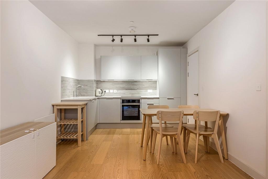 Dining/Kitchen