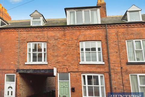 5 bedroom terraced house for sale, North Street, Bridlington