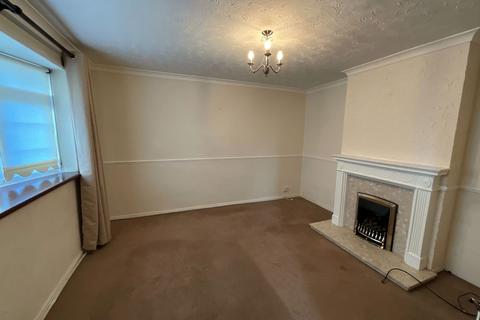 3 bedroom semi-detached house for sale, Harvest Road, Rowley Regis B65