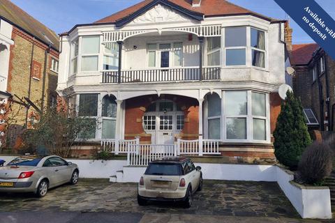 1 bedroom flat to rent, Park Road, Ramsgate, CT11