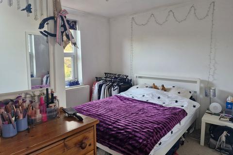 1 bedroom flat to rent, Park Road, Ramsgate, CT11