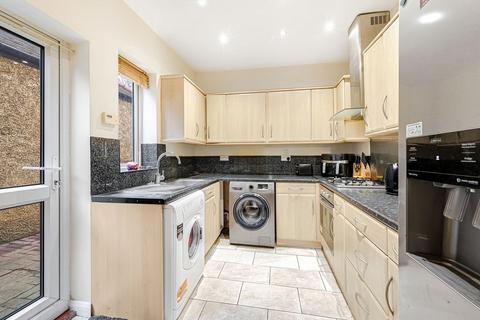 3 bedroom semi-detached house for sale, Cranmore Avenue, Isleworth TW7