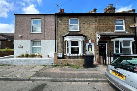 17 Stanley Road, Northfleet, Gravesend, DA11 7AR