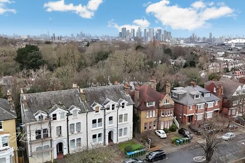 1 bedroom apartment for sale, Glenluce Road, London