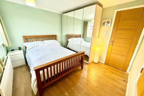 20 Sunstar Grove, Marton In Cleveland, Middlesbrough, TS7 8RP