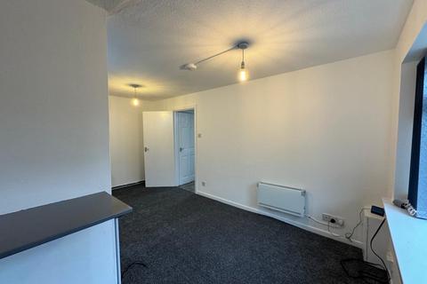 1 bedroom flat to rent, Chairborough Road, High Wycombe