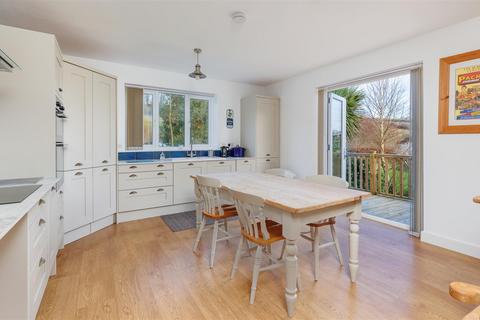 4 bedroom detached house for sale, Gatcombe, Isle of Wight