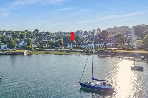 undefined, Lower Cleave, Bideford EX39