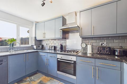 48 Hobbs Close, Cheshunt, Waltham Cross, EN8 0ED