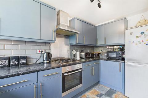 48 Hobbs Close, Cheshunt, Waltham Cross, EN8 0ED