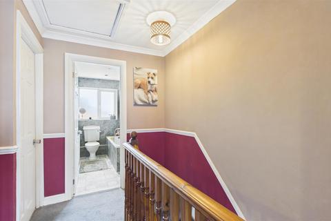 48 Hobbs Close, Cheshunt, Waltham Cross, EN8 0ED