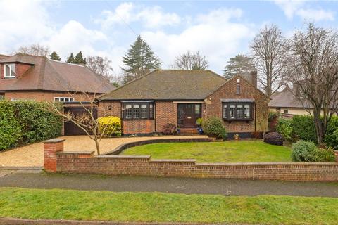 2 bedroom bungalow for sale, Spinfield Mount, Marlow, Buckinghamshire, SL7