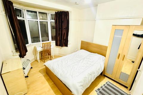 Studio to rent, BEAUTIFUL STUDIO FLAT | LEYTON |  AVAILABLE NOW, London E10