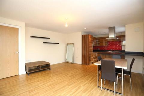 2 bedroom ground floor flat to rent, Clay Street