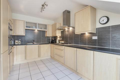 2 bedroom flat for sale, Manor Copse, Felpham, PO22