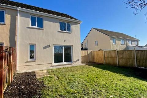 3 bedroom semi-detached house for sale, Cae Gwyrdd, St. Clears