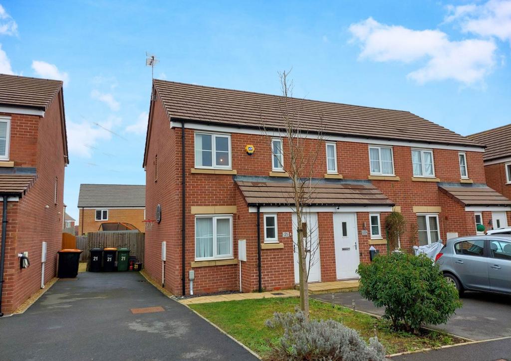 lactans-edge-leighton-buzzard-lu7-2-bed-end-of-terrace-house-for-sale