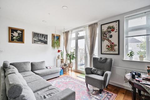 2 bedroom flat for sale, Finchley Lane,  Hendon,  NW4