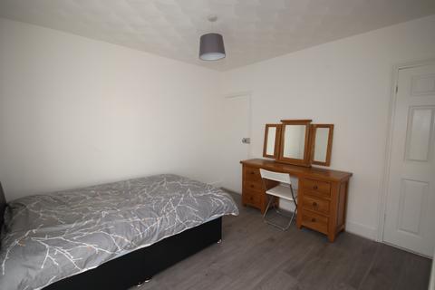 1 bedroom in a house share to rent, Chalkwell Road, Sittingbourne, ME10