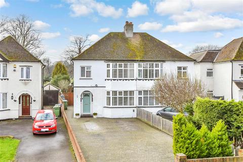 4 bedroom semi-detached house for sale, Park Avenue, Sittingbourne, Kent