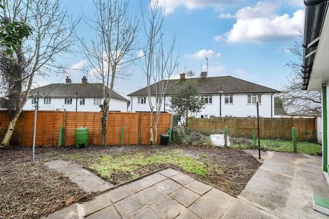 1 bedroom bungalow for sale, Juniper Road, Surrey RH2