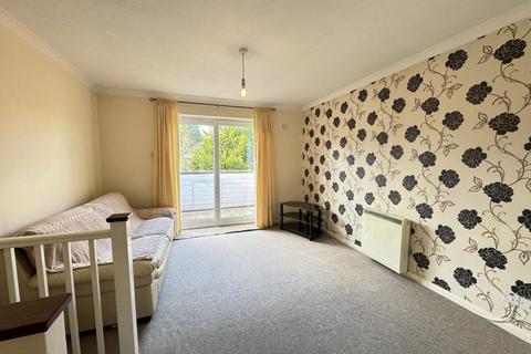 1 bedroom maisonette to rent, Carrington Road, High Wycombe