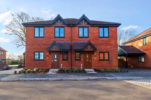 3 bedroom semi-detached house for sale, Alexander Gardens, London Road, Binfield