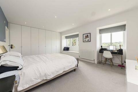 5 bedroom detached house for sale, Barham Road, London SW20