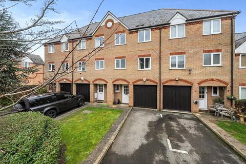 4 bedroom terraced house for sale, Norbury Avenue, Hertfordshire WD24