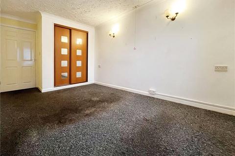 1 bedroom apartment for sale, Balmoral Road, Westcliff-on-Sea, Essex