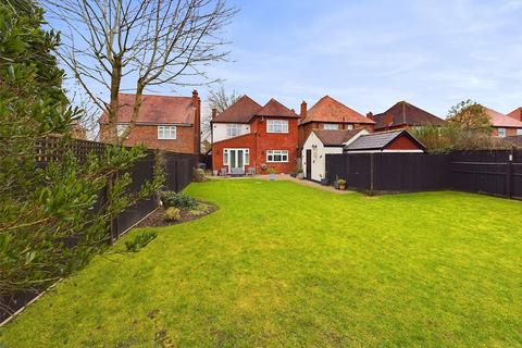 4 bedroom detached house for sale, Estcourt Road, Gloucester, Gloucestershire, GL1