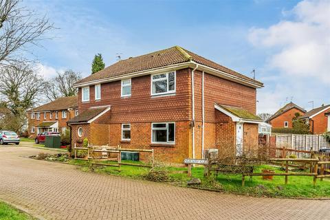 72 Bakers Way, Capel, Dorking, RH5 5JS