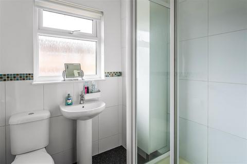 72 Bakers Way, Capel, Dorking, RH5 5JS
