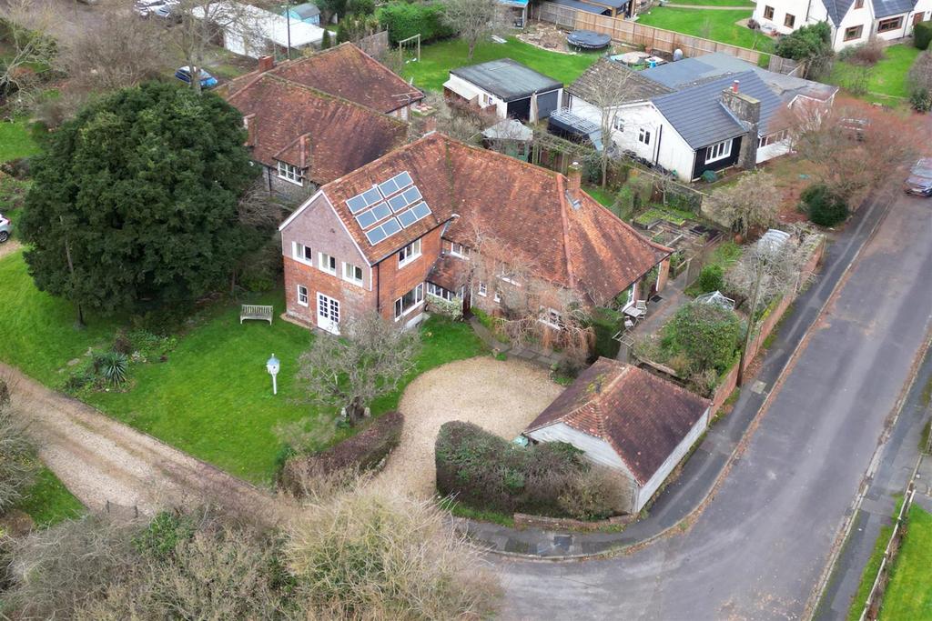 Old Palace Farmhouse