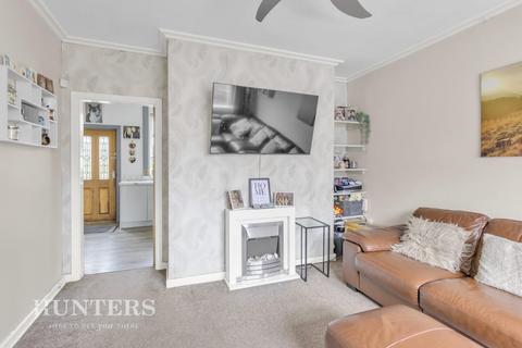 8 Repton Avenue, Oldham, OL8 4JB