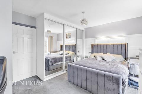 8 Repton Avenue, Oldham, OL8 4JB