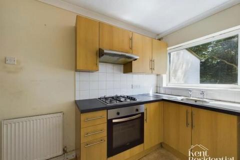 48 Gordon Road, Rochester, ME2 3HJ