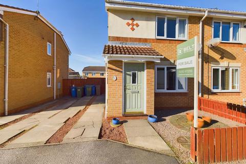 2 bedroom semi-detached house for sale, Aysgarth Rise, Bridlington