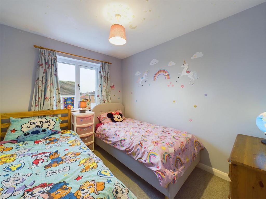 Bedroom: