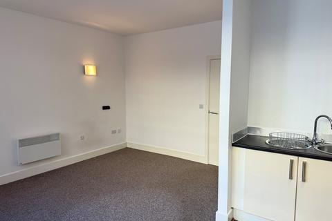 1 bedroom flat to rent, Green Lane, Sheffield, UK, S3