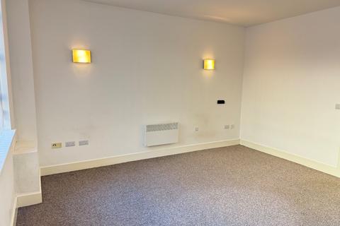 1 bedroom flat to rent, Green Lane, Sheffield, UK, S3