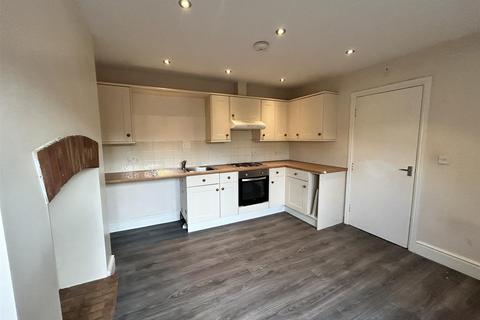 2 bedroom flat to rent, Hinton Road, Hereford