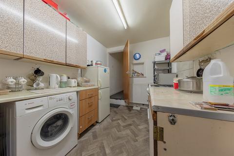 2 bedroom flat for sale, Beatrice Road, Leicester LE3