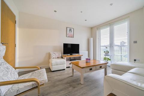 1 bedroom apartment for sale, Hawker Drive, Addlestone KT15